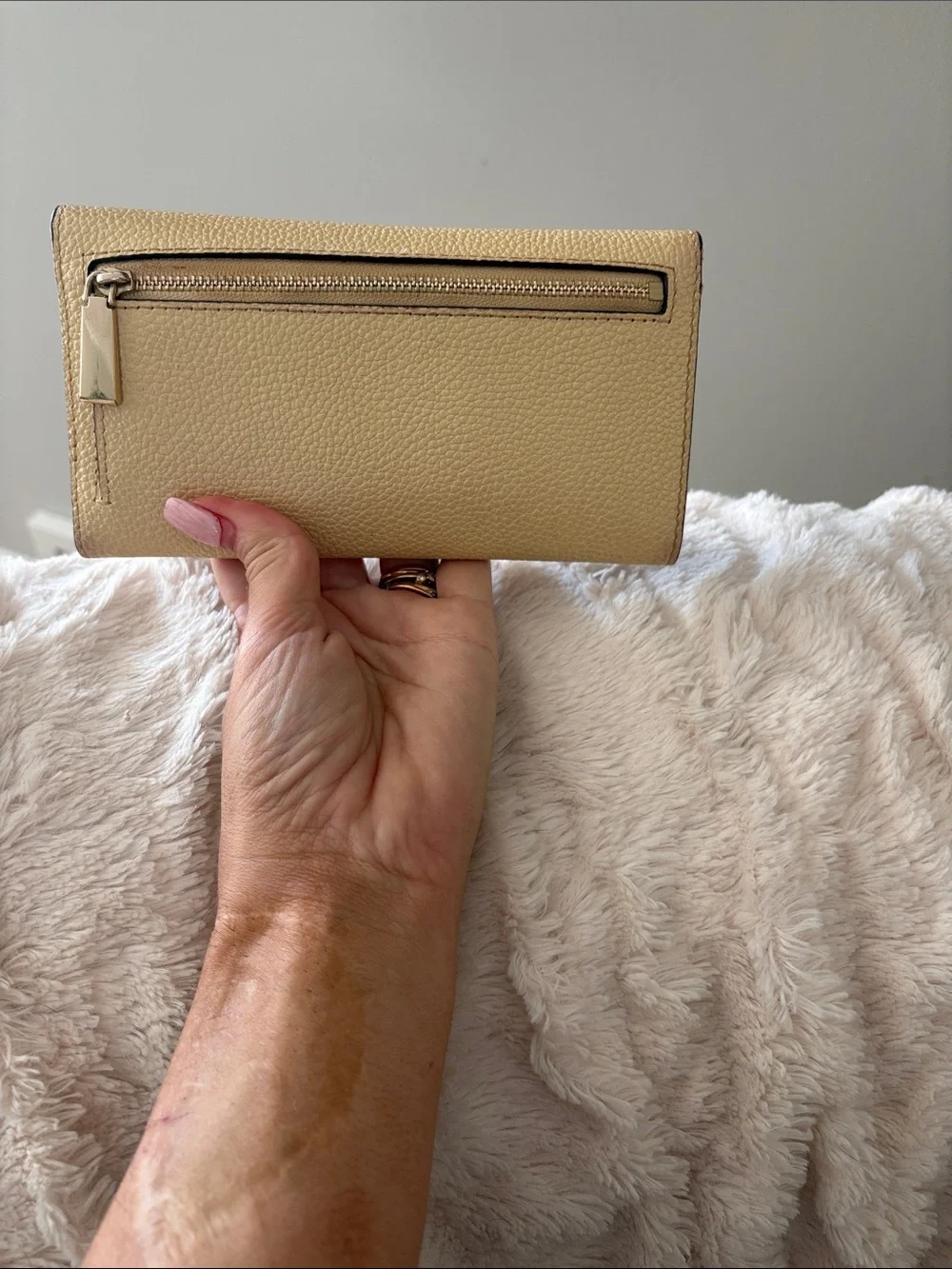 Michael Kors Beige Leather Clutch Wallet